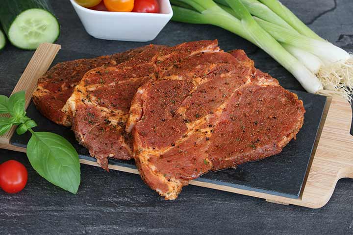 Zarte Schweinesteaks Metzgerei Fuss in Lettenreuth